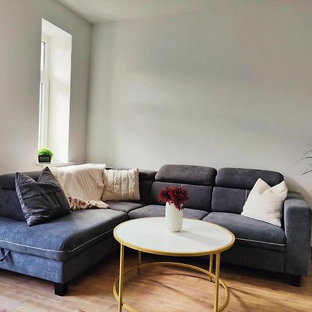 Neu Sanierte Wohnung Mit Balkon Und Stellplatz Erfurt Dış mekan fotoğraf